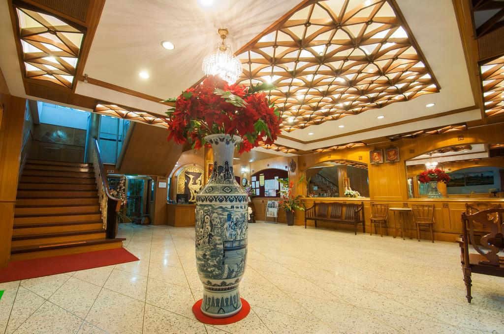 Swan Hotel Bangkok Exterior foto