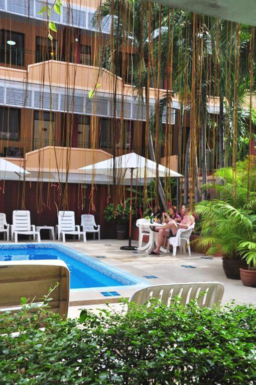 Swan Hotel Bangkok Exterior foto